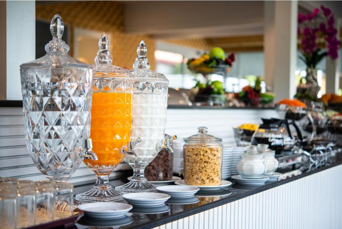 Napheera Royal Tel Hotel Ban Khlong Bang Krathiam Luaran gambar